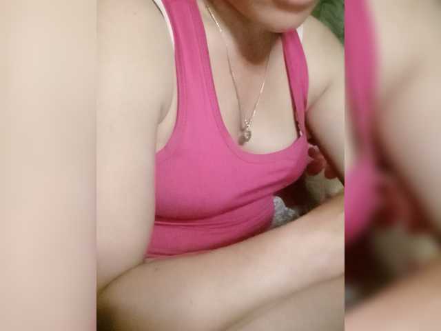 Maris94 live cam on BongaCams
