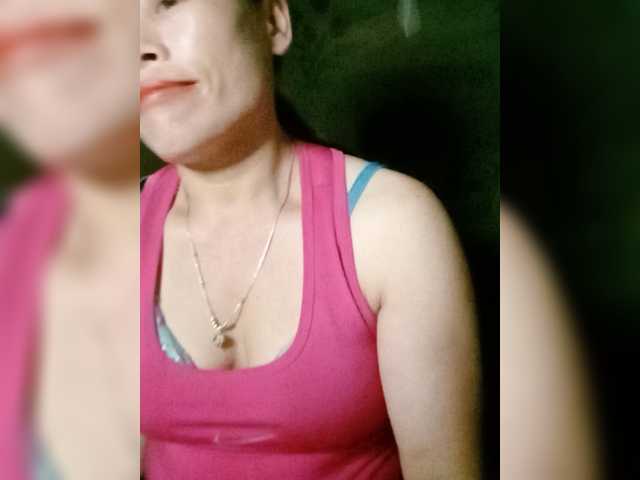 Maris94 live cam on BongaCams