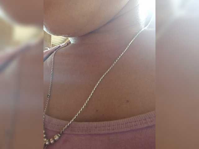 Maris94 live cam on BongaCams