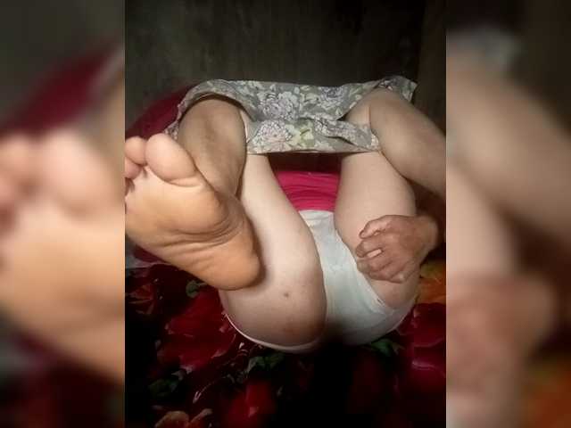 Maris94 live cam on BongaCams