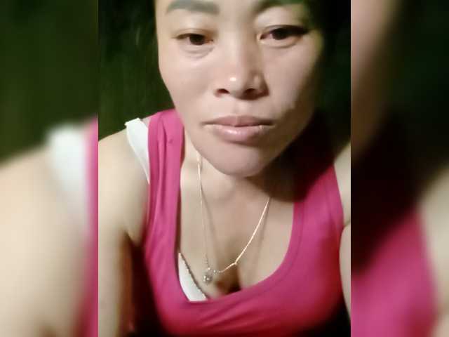 Maris94 live cam on BongaCams