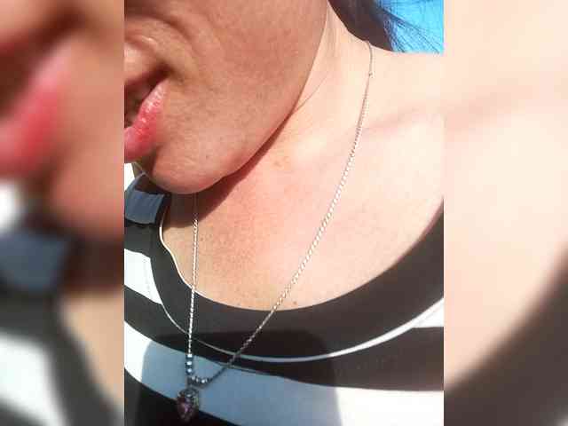 Maris94 Live Webcam on BongaCams
