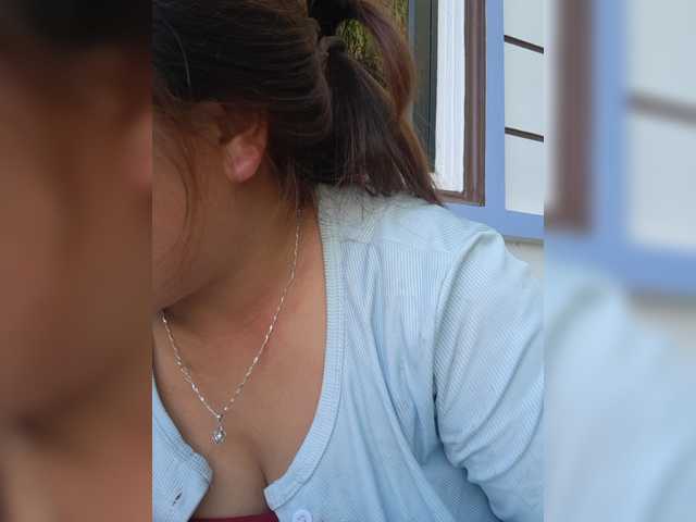 lyna2k live cam on BongaCams