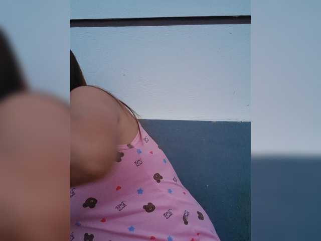 lyna2k live cam on BongaCams