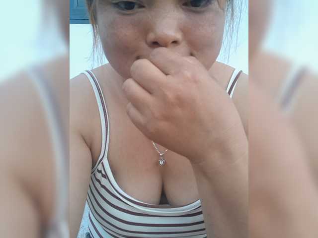 lyna2k live cam on BongaCams