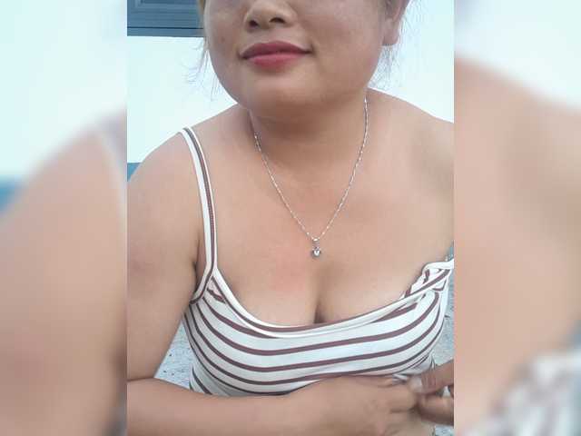 lyna2k live cam on BongaCams