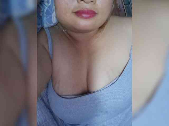 lyna2k webcam