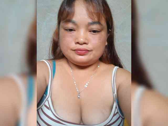 lyna2k webcam