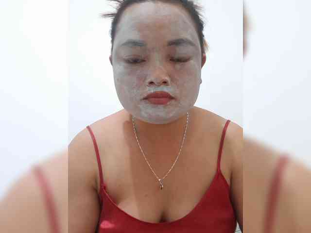lyna2k webcam
