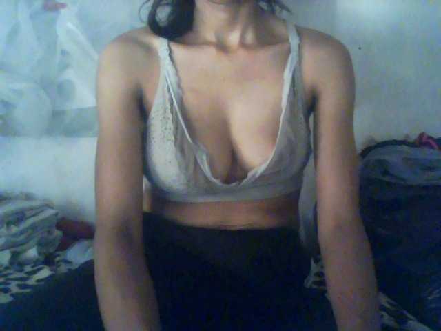 Floridafrenchy live cam preview