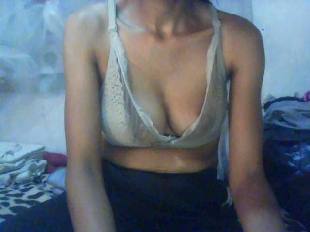 Floridafrenchy live cam preview