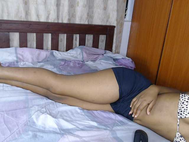 Tuesday- live cam on BongaCams