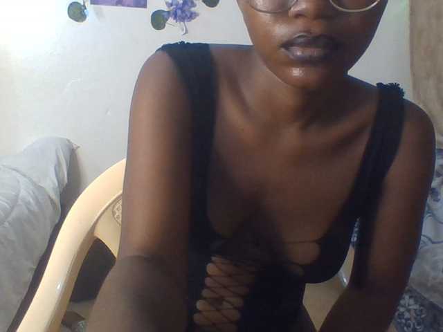 Tuesday- live cam on BongaCams