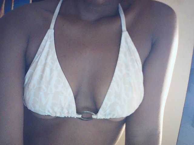 Tuesday- live cam on BongaCams