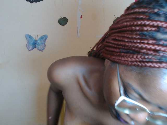 Tuesday- live cam on BongaCams