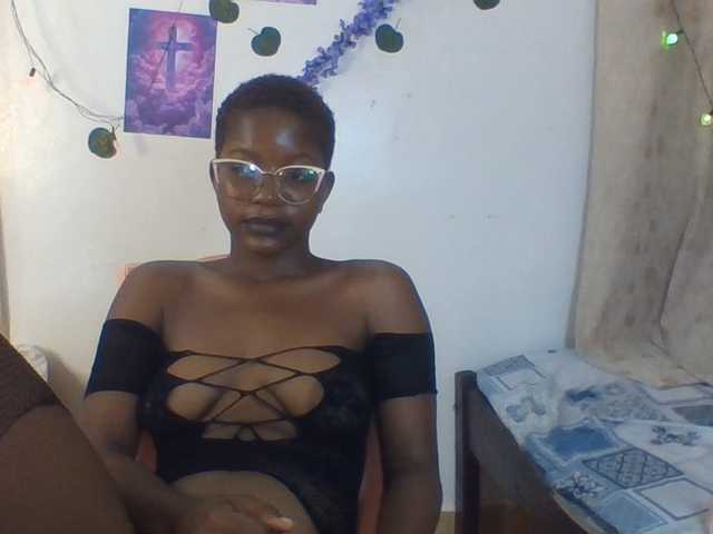 Tuesday- live cam on BongaCams