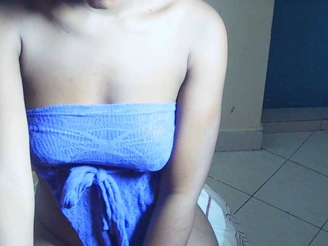 Tuesday- live cam on BongaCams