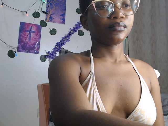 Tuesday- live cam on BongaCams