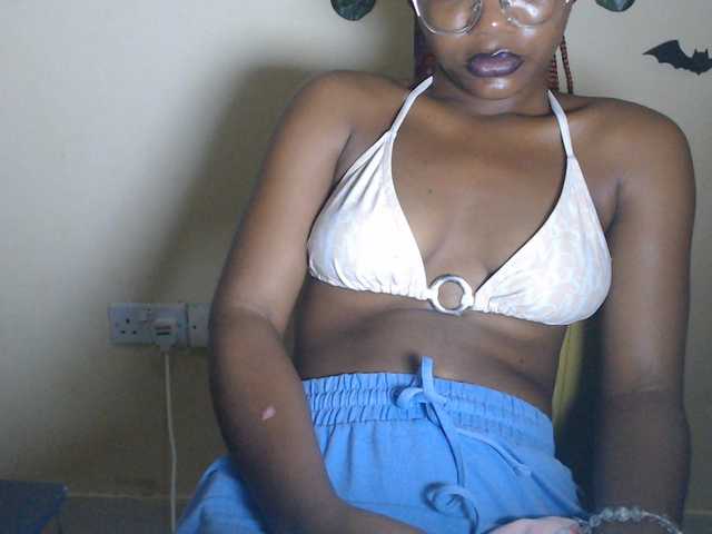 Tuesday- live cam on BongaCams