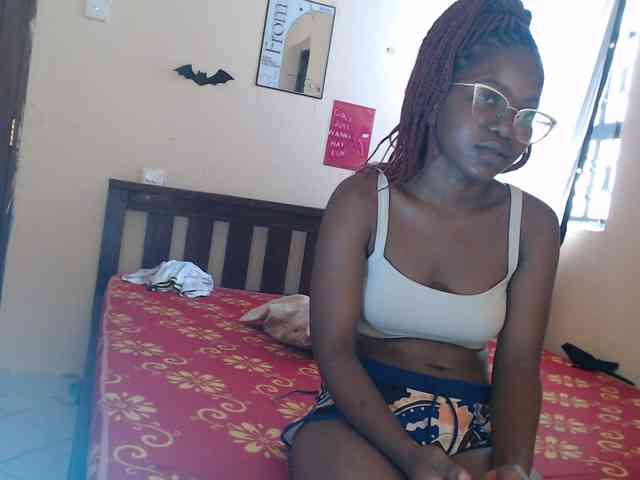 Tuesday- Live Webcam on BongaCams