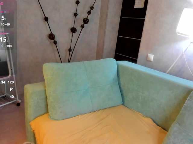 Sky-Kuper live cam on BongaCams