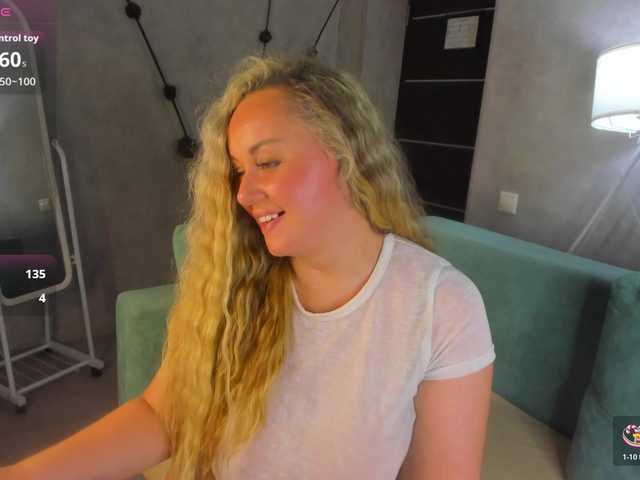 Sky-Kuper live cam on BongaCams