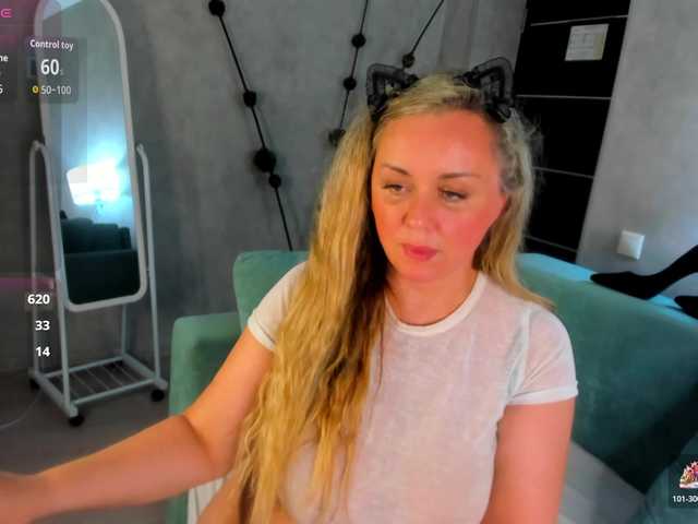 Sky-Kuper live webcam show