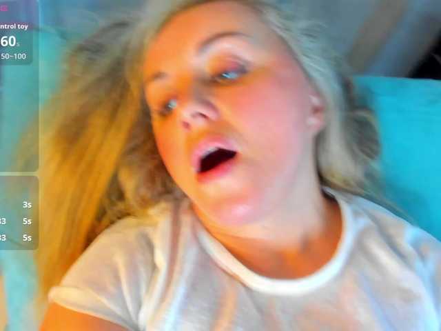 Sky-Kuper live cam on BongaCams