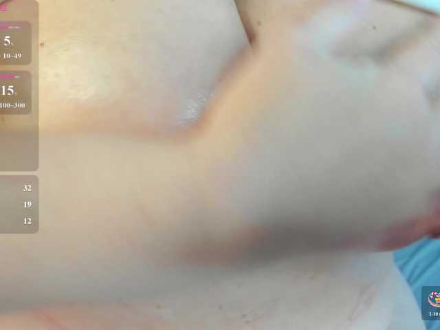 Sky-Kuper live cam on BongaCams