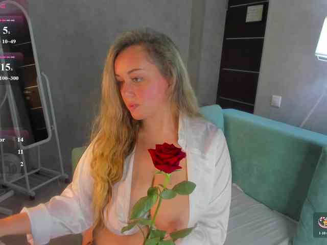 Sky-Kuper Sex Cam Show