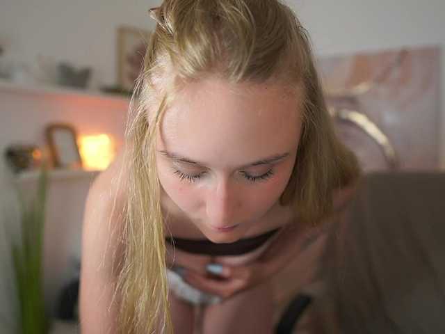 AshleyCox live cam on BongaCams