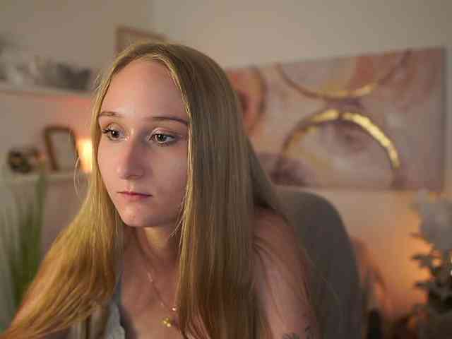 AshleyCox webcam