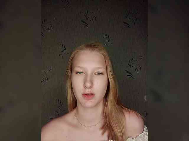 TanyaSavel webcam