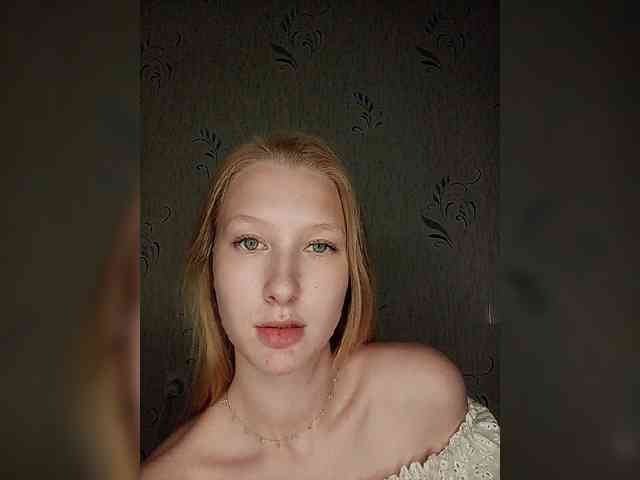 TanyaSavel webcam