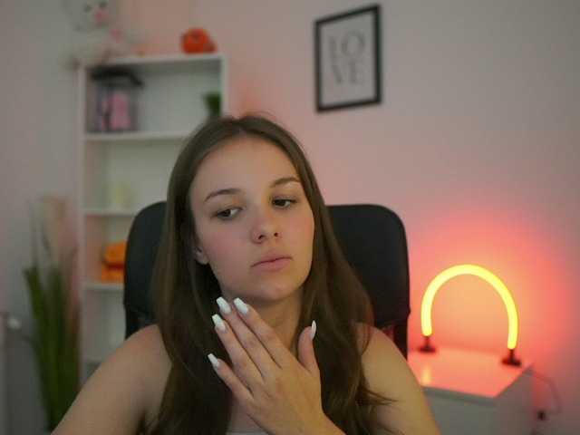 HAdeGigi18