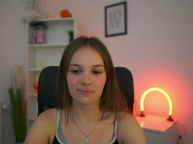HAdeGigi18