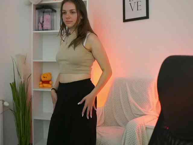 HadeGigi18