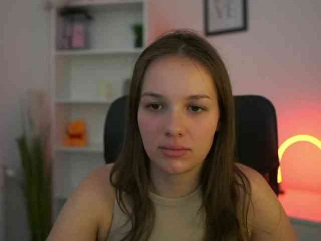 HAdeGigi18 Live Webcam on BongaCams