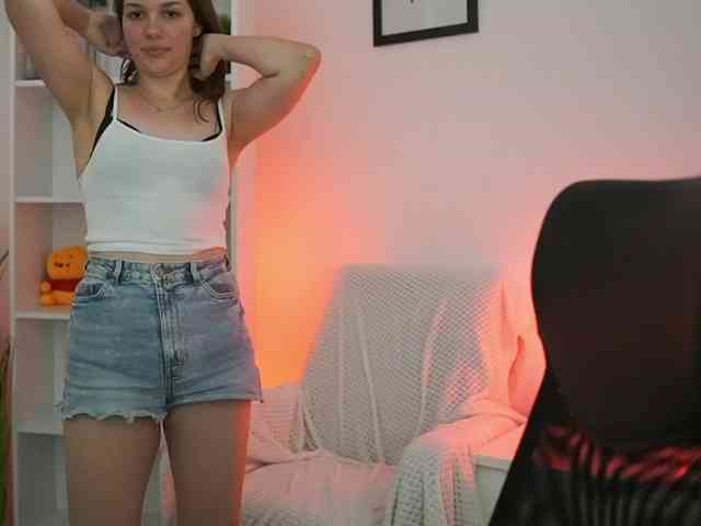 HadeGigi18