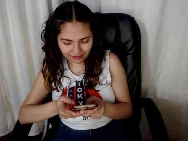 azulmonyKH webcam
