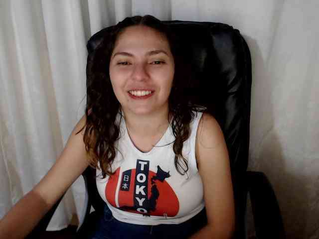 azulmonyKH webcam