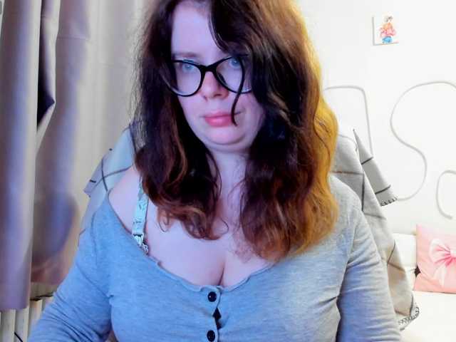 SoniaKitty live cam on BongaCams