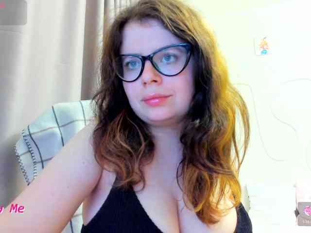 Model: SoniaKitty