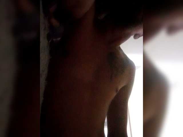 Andreyzer live webcam show