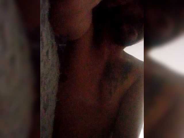Andreyzer live webcam show