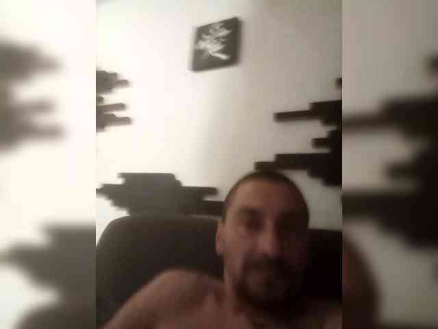 Angreytemnyu Live Webcam on BongaCams