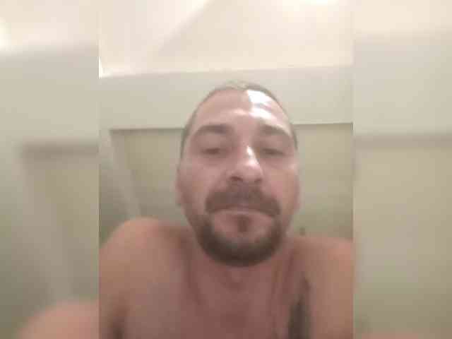 Angreytemnyu Live Webcam on BongaCams