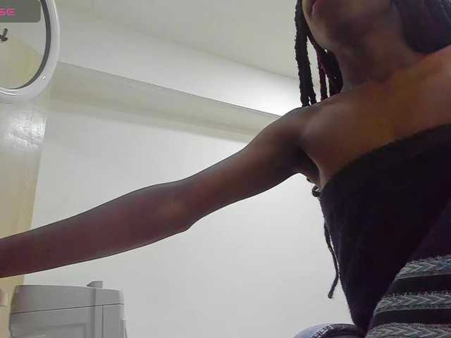 valenrss live webcam show