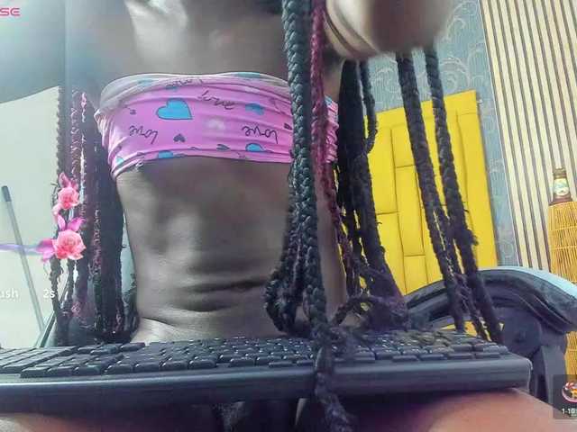 valenrss live webcam show