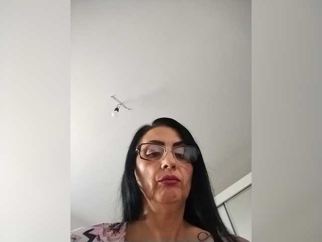 VelvetinkQueen live cam on BongaCams